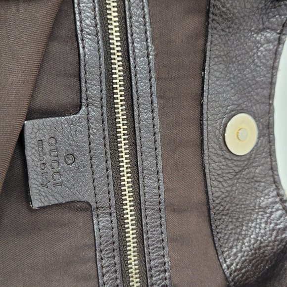 GUCCI G Logo Shoulder Bag - Picture 13 of 13